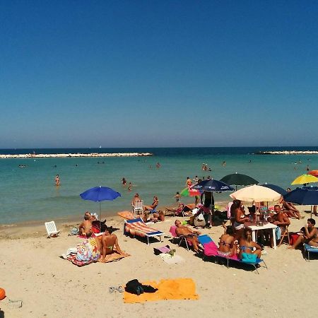 Fra Sole E Stelle Bari Exterior foto